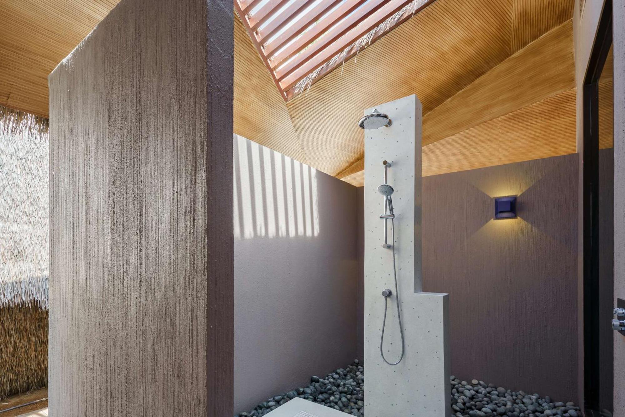 ホテル ハイアット リージェンシー コ サムイ チャウエン エクステリア 写真 Shower